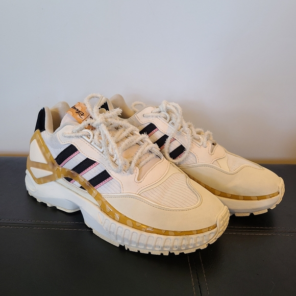 ADIDAS DISNEY COLAB: Wavian Bambi Inspired Sneakers - Picture 3 of 16